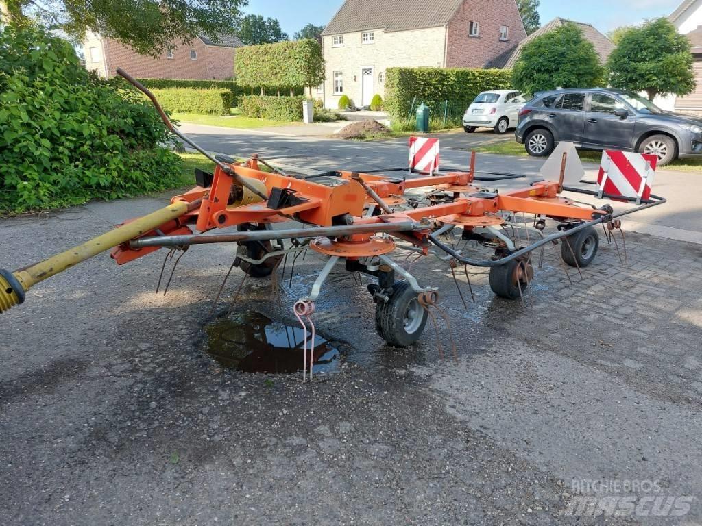 Fella TH 790 Šieno grėbliai ir vartytuvai