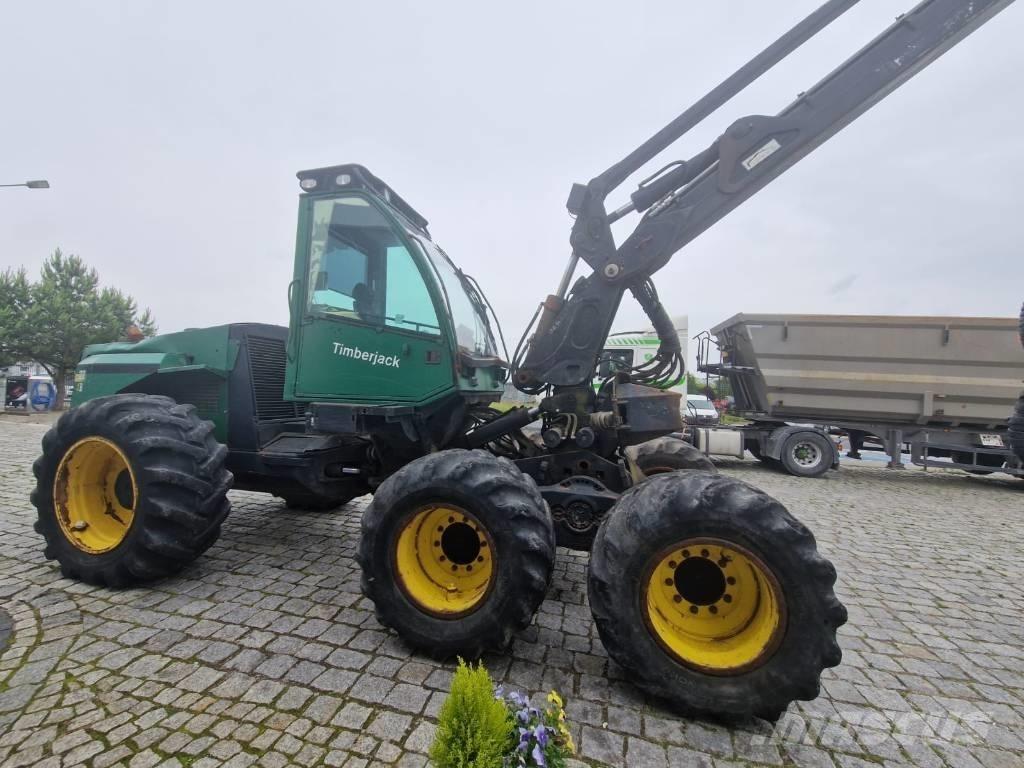 Timberjack 1270B Miško technika (Harvesteriai)