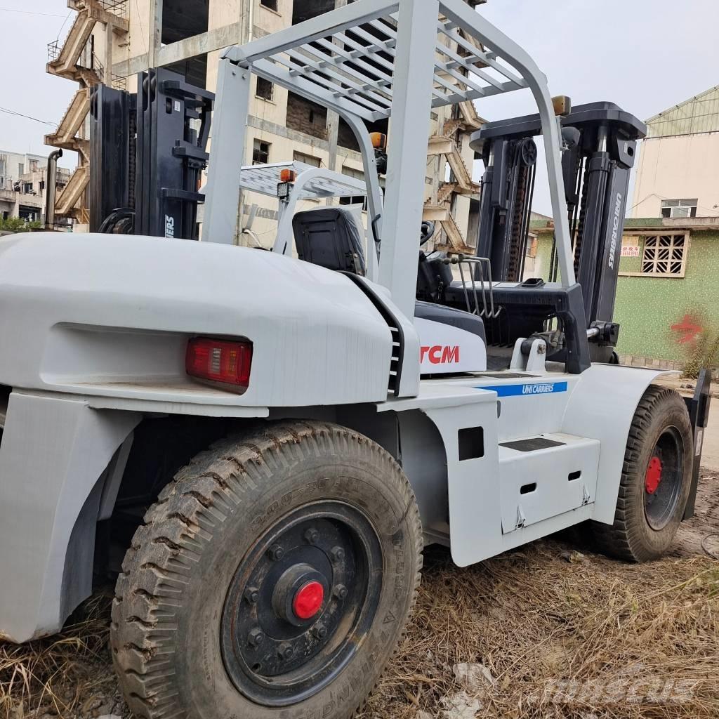 TCM FD 100 Dyzeliniai krautuvai