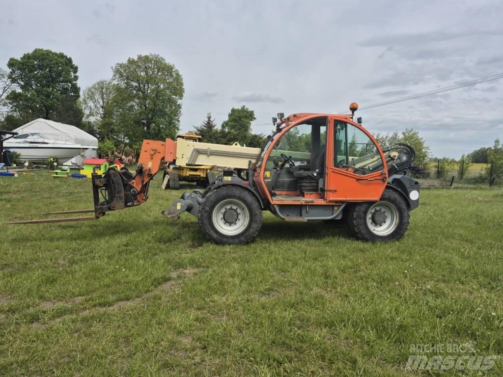 JLG 4013 Teleskopiniai ratiniai krautuvai