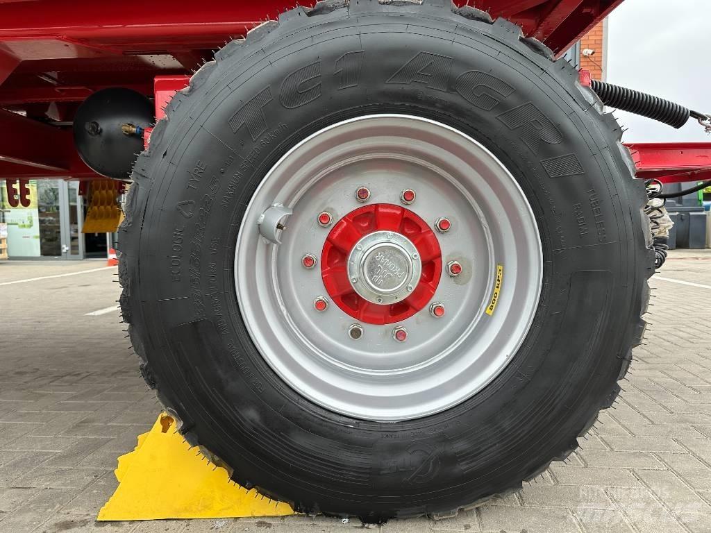 Pronar T 680 Savivartės priekabos