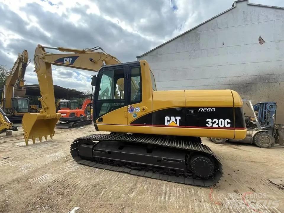 CAT 320C Vikšriniai ekskavatoriai
