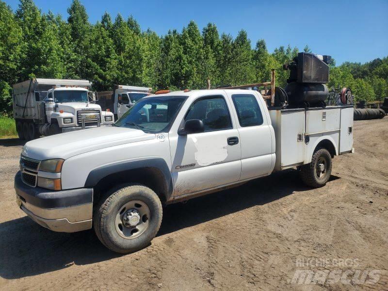 GMC 2500 Pikapai / Bortiniai sunkvežimiai