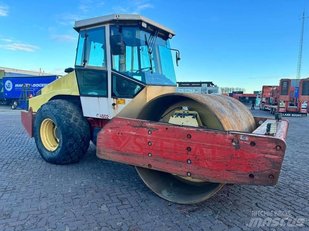 Dynapac CA 602 Vieno būgno volai