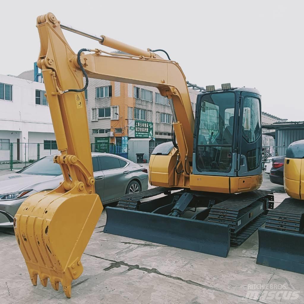 Komatsu PC 78 US Vikšriniai ekskavatoriai