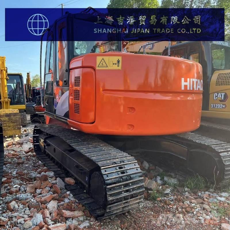 Hitachi ZX 135 Vidutinės galios ekskavatoriai 7-12 t