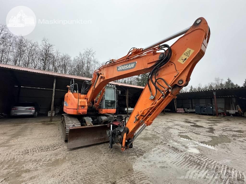 Doosan DX 235 LCR Vikšriniai ekskavatoriai