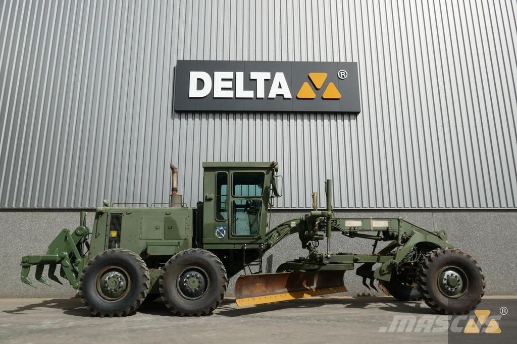 CAT 130G Ex-army Greideriai