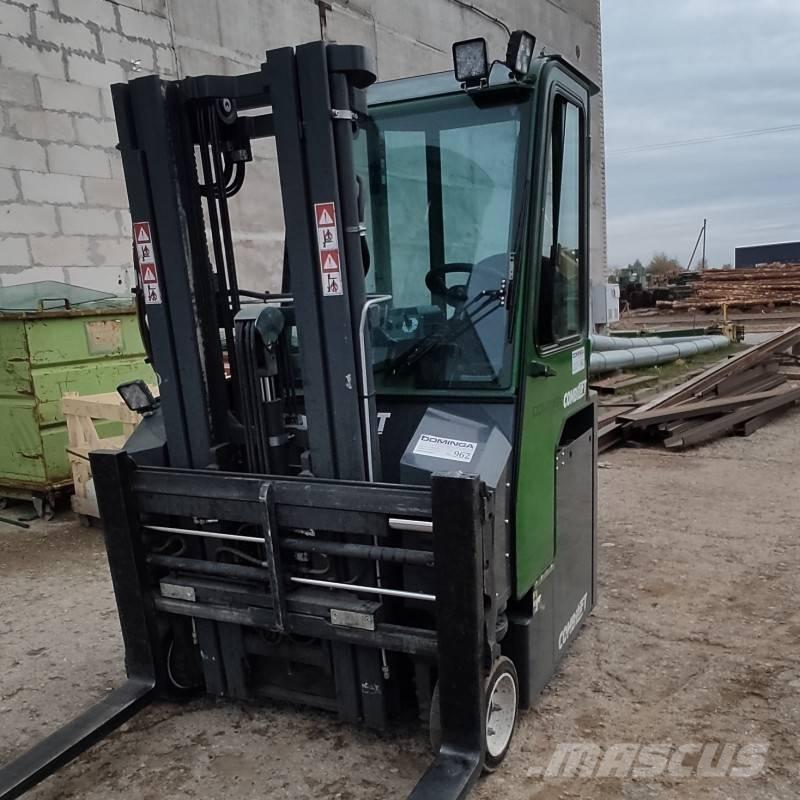 Combilift CBE 2500 Šakiniai krautuvai su privažiavimu iš visų keturių pusių