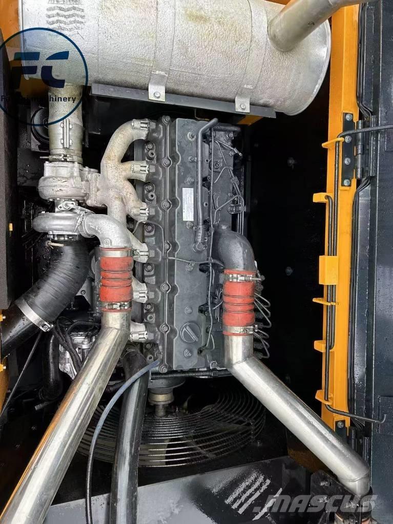 Hyundai 305LC-9T Vikšriniai ekskavatoriai