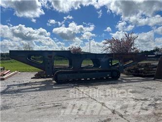 Sandvik QJ 341 Mobilūs smulkintuvai