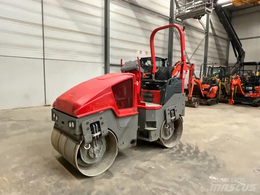 Bomag BW 100 AD-5 Porinių būgnų volai