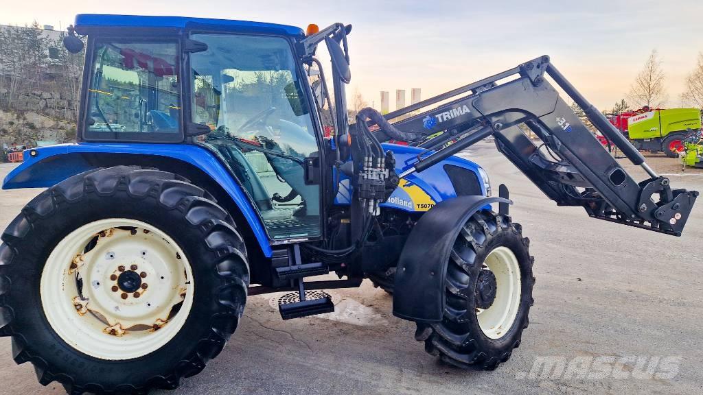 New Holland T 5070 Traktoriai