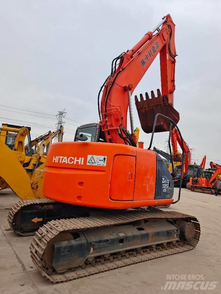 Hitachi ZX 135 US Vikšriniai ekskavatoriai