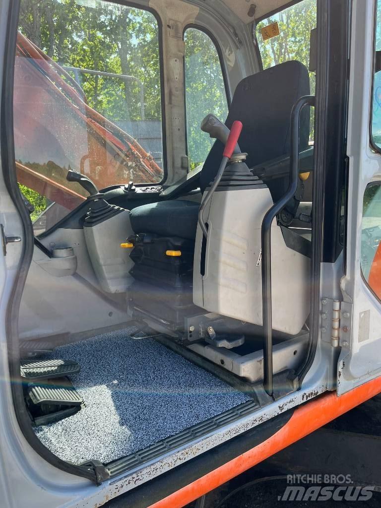 Fiat-Kobelco E 215 Vikšriniai ekskavatoriai