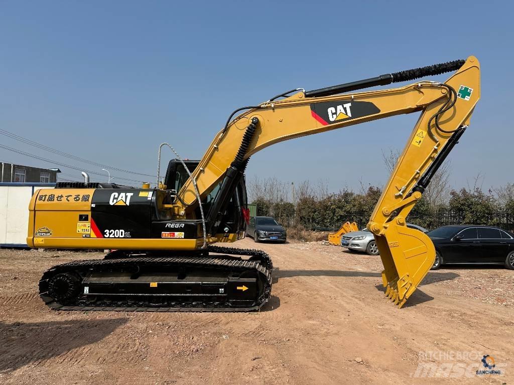 CAT 320D2L Vikšriniai ekskavatoriai