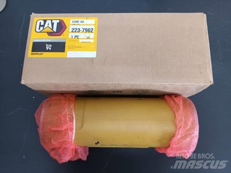 CAT CORE AS 223-7962 Važiuoklė ir suspensija