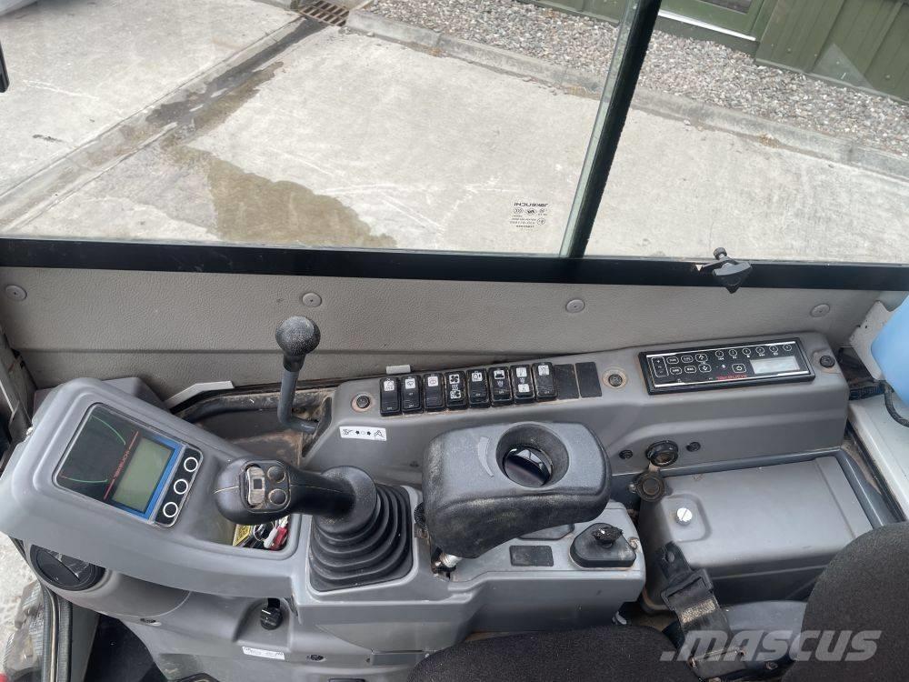 Takeuchi TB 325 R Mini ekskavatoriai < 7 t