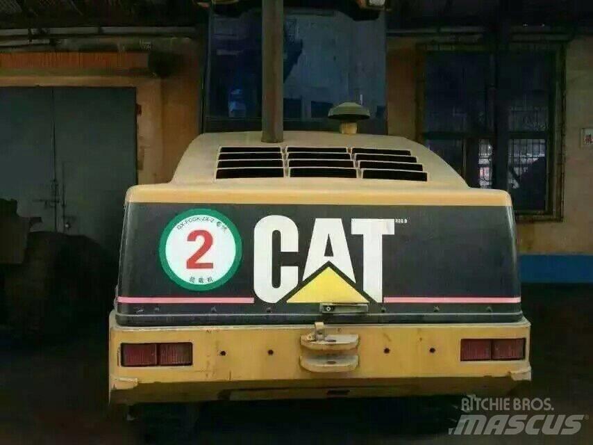 CAT 914G Naudoti ratiniai krautuvai