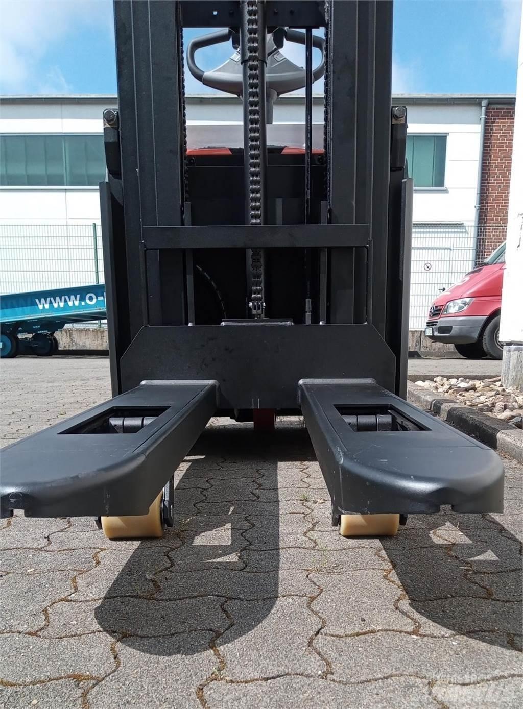 Toyota SWE140L Rankiniai vėžimėliai