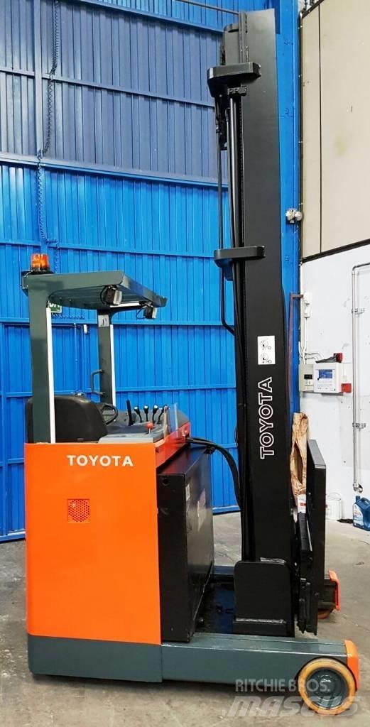 Toyota 6 FBRE 14 Šakiniai krautuvai su prailgintu keltuvu
