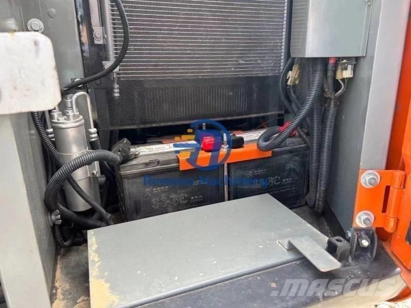 Hitachi ZX70 Mini ekskavatoriai < 7 t