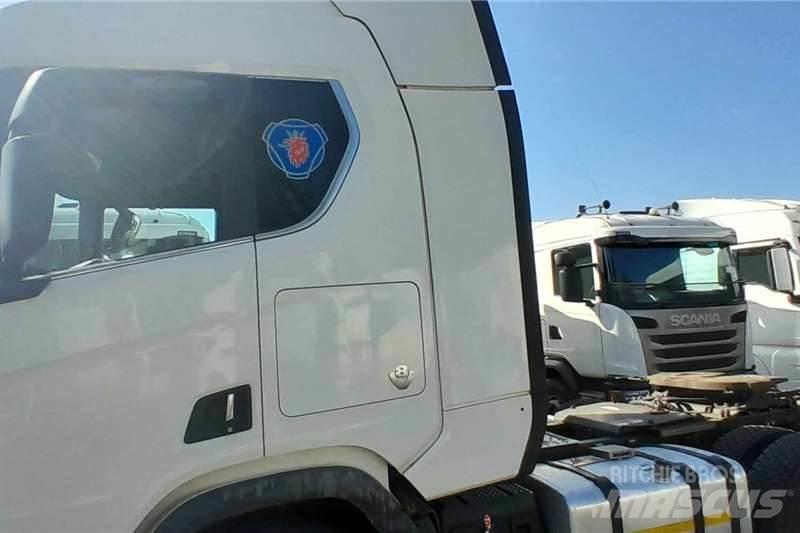 Scania R560 Kita