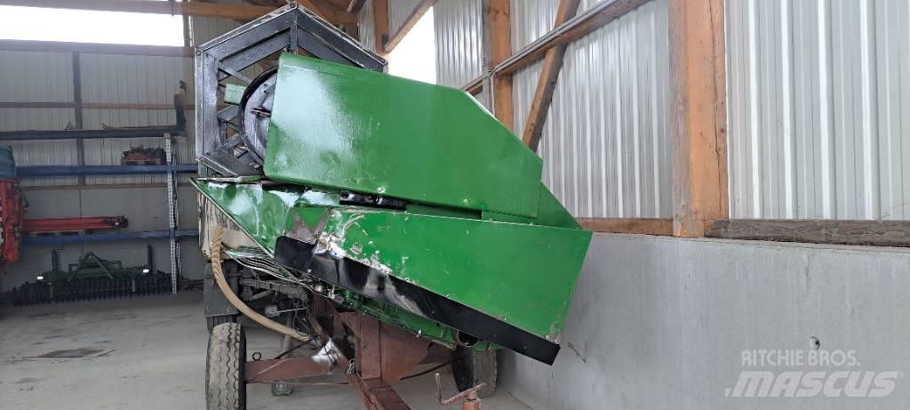 John Deere 2056HM Derliaus nuėmimo kombainai