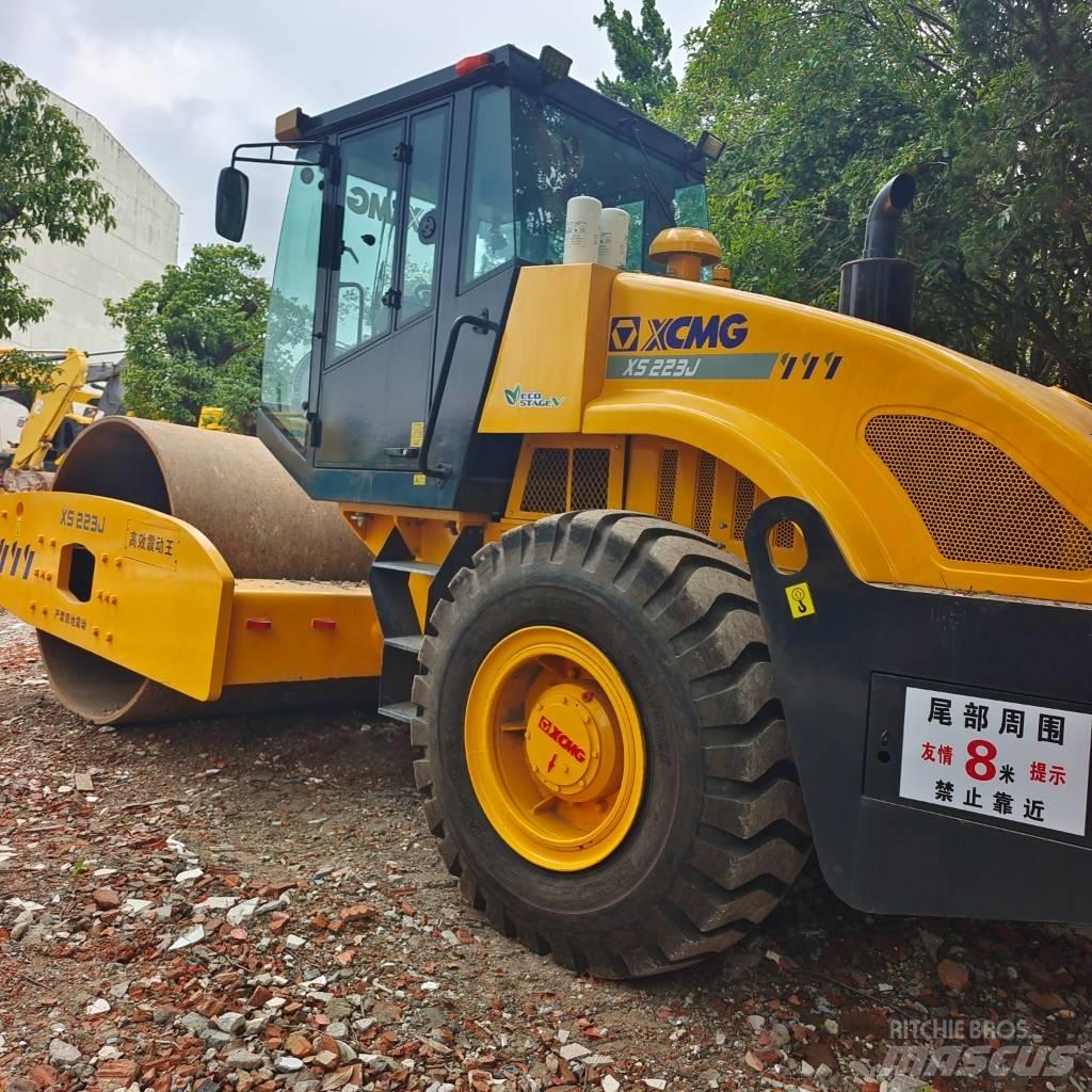 XCMG XS 223 J Vieno būgno volai
