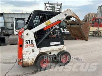 Bobcat S 70 Krautuvai su šoniniu pasukimu