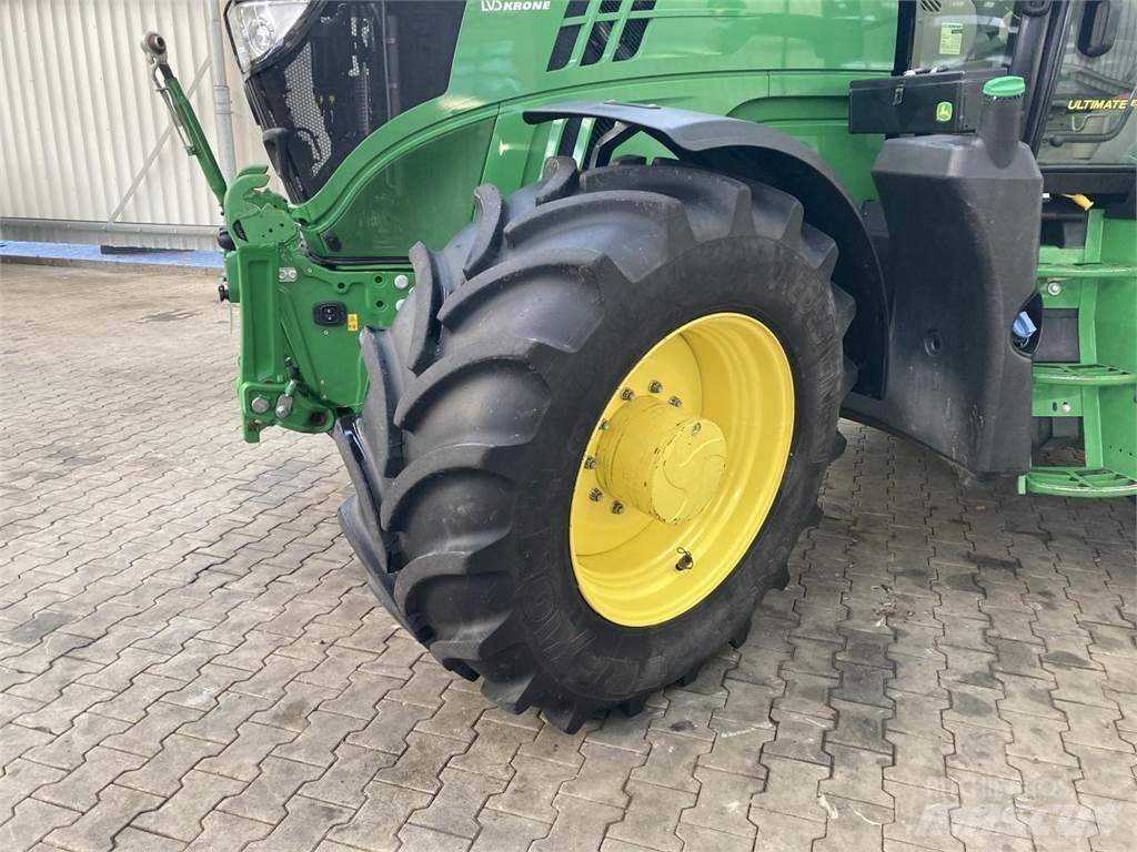 John Deere 6155R Traktoriai