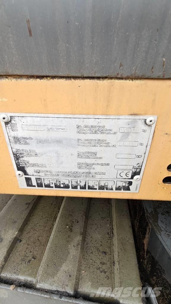 Liebherr 904 Ratiniai ekskavatoriai