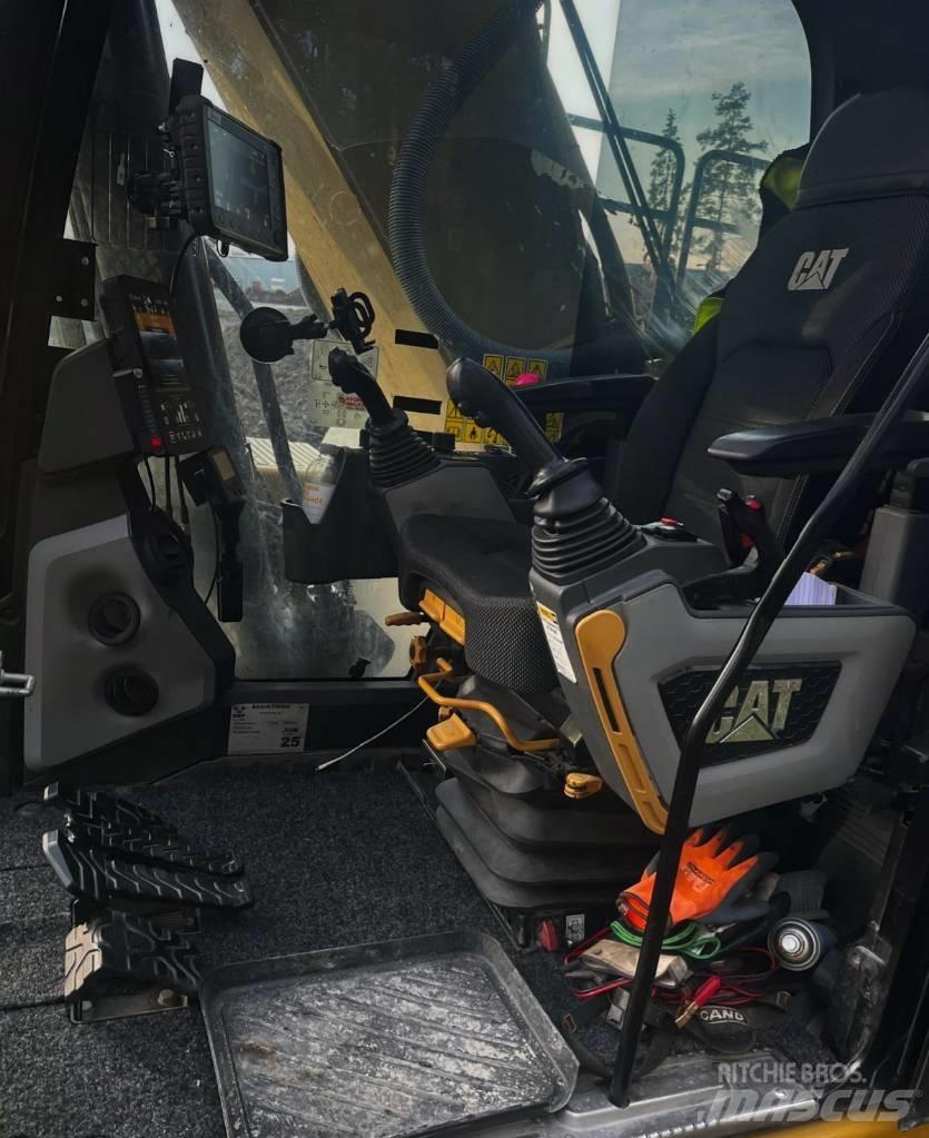 CAT 340 Vikšriniai ekskavatoriai