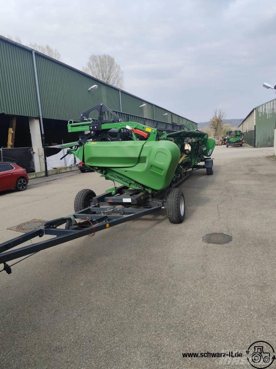 John Deere 730X Derliaus nuėmimo kombainų priedai