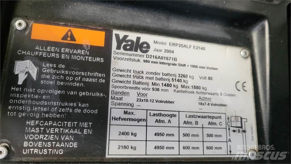 Yale ERP25ALF Elektriniai šakiniai krautuvai