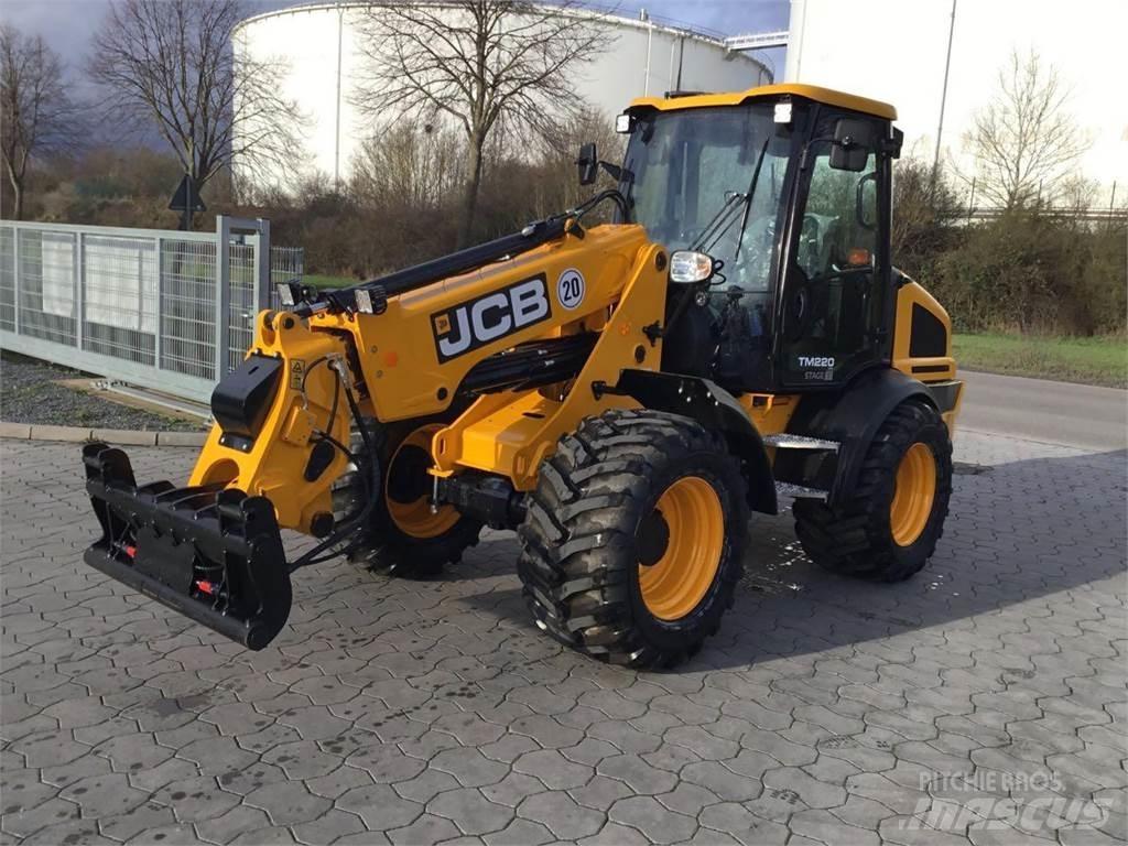 JCB TM 220 Agri Teleskopiniai keltuvai