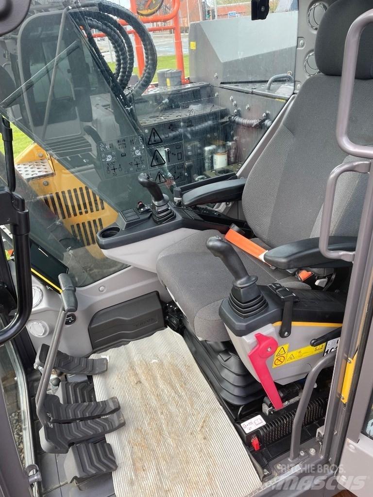 Volvo ECR145E Vikšriniai ekskavatoriai