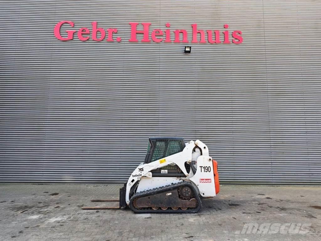 Bobcat T190 Krautuvai su šoniniu pasukimu