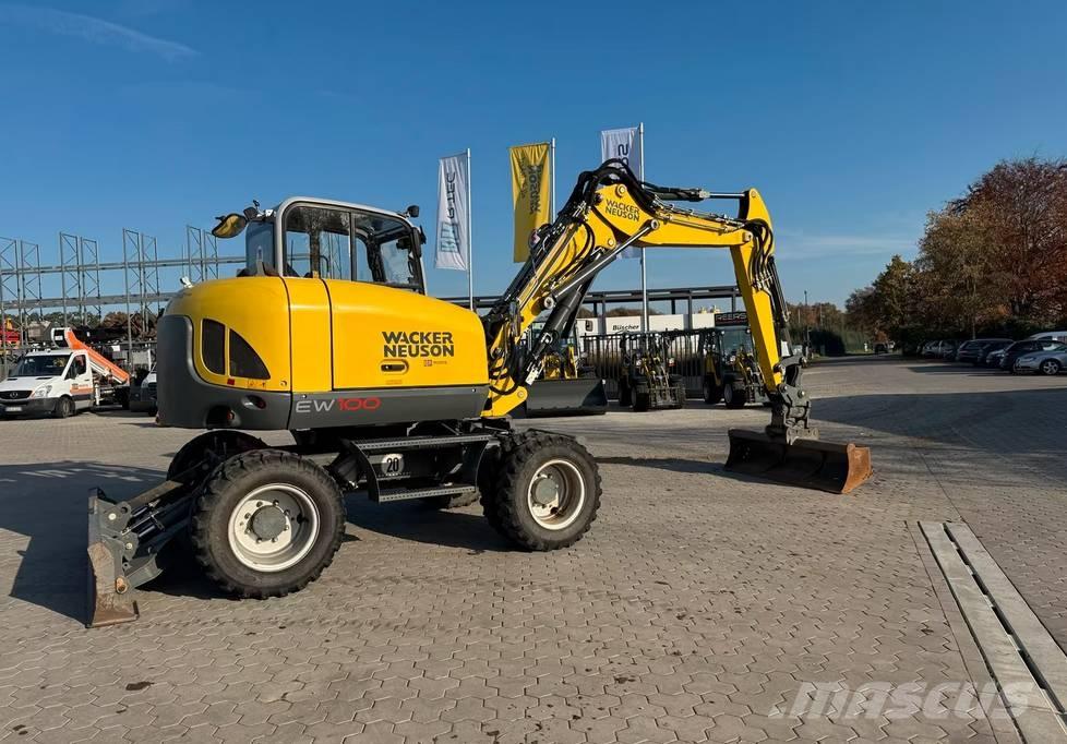 Wacker Neuson EW 100 Ratiniai ekskavatoriai