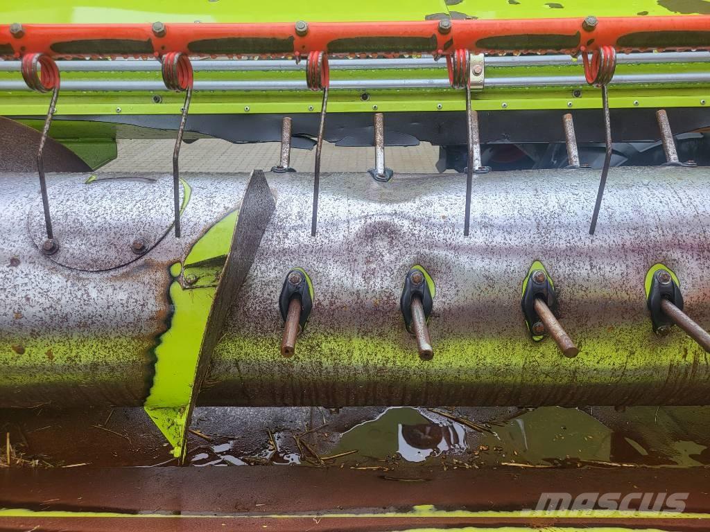 CLAAS Lexion 650 Derliaus nuėmimo kombainai