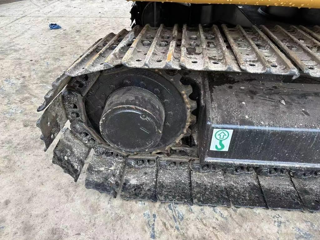 CAT 307  E Vikšriniai ekskavatoriai
