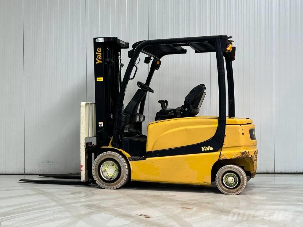 Yale ERP30VL Elektriniai šakiniai krautuvai
