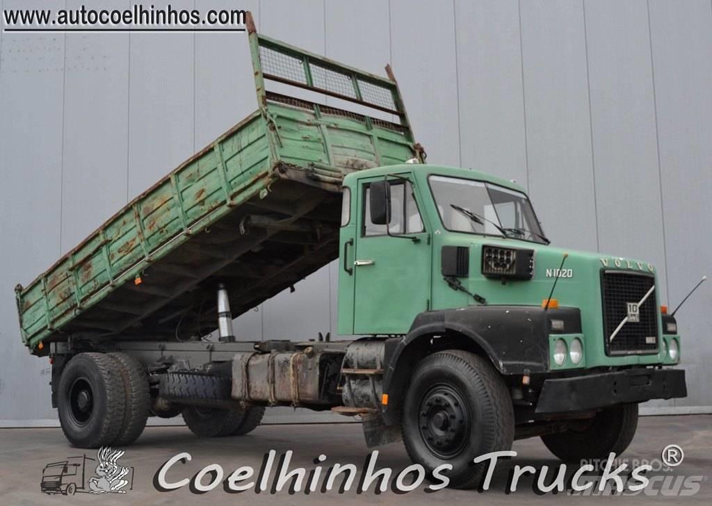 Volvo N10 20 Savivarčių priekabų vilkikai