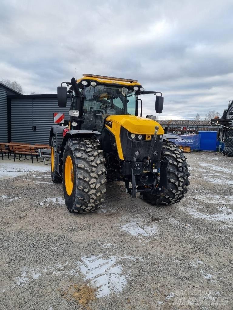 JCB Fastrac 4220 Traktoriai