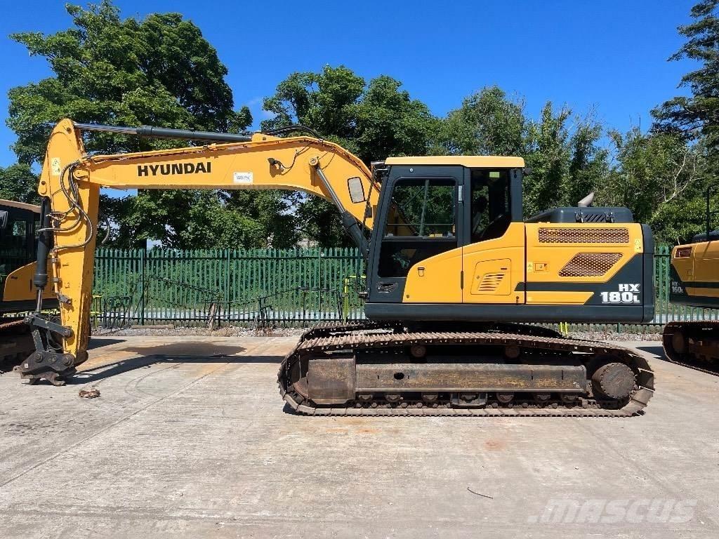 Hyundai HX 180 L Vikšriniai ekskavatoriai