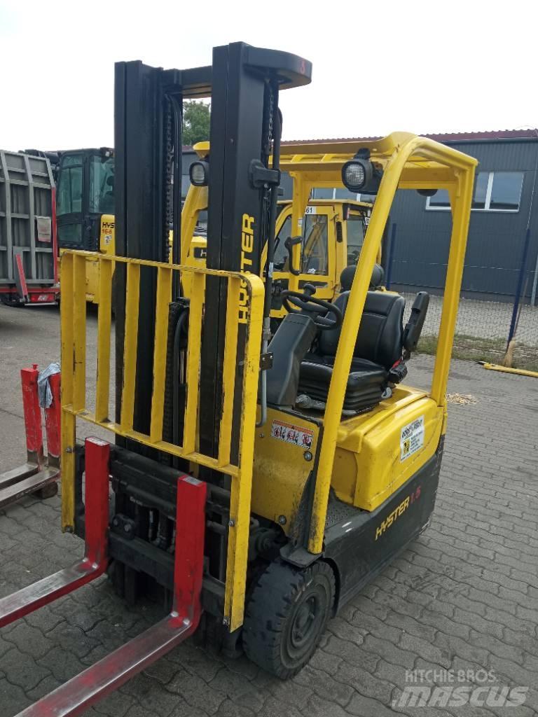 Hyster J 1.5 XNT Elektriniai šakiniai krautuvai