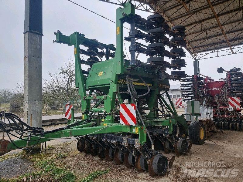 John Deere 750A Žemės ūkis - Kita