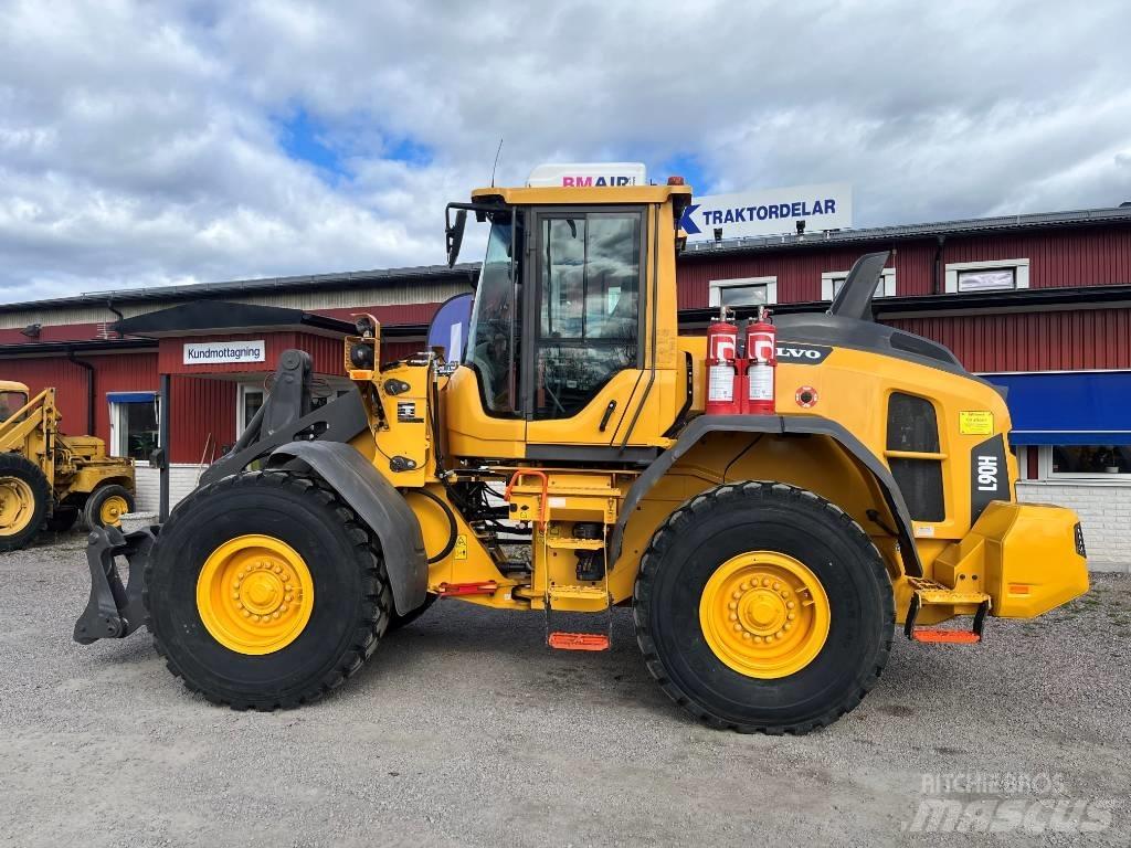 Volvo L 90 H Naudoti ratiniai krautuvai