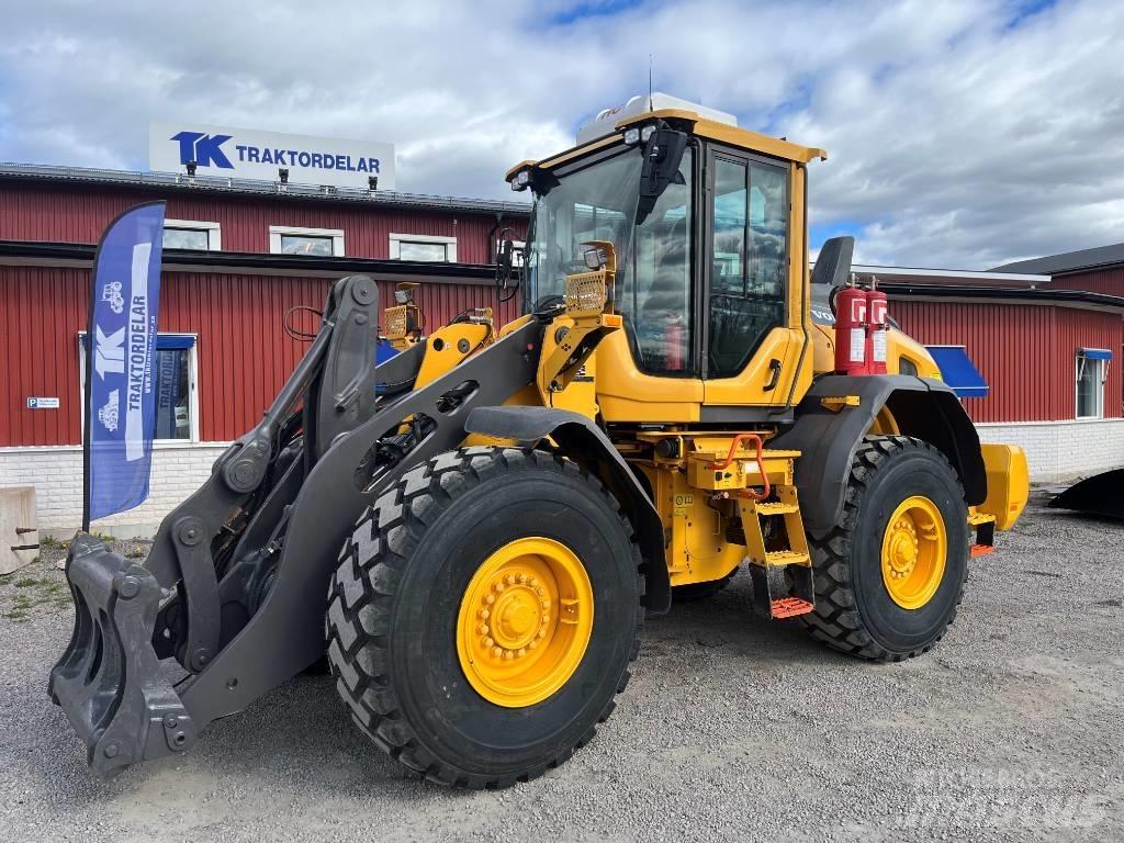 Volvo L 90 H Naudoti ratiniai krautuvai