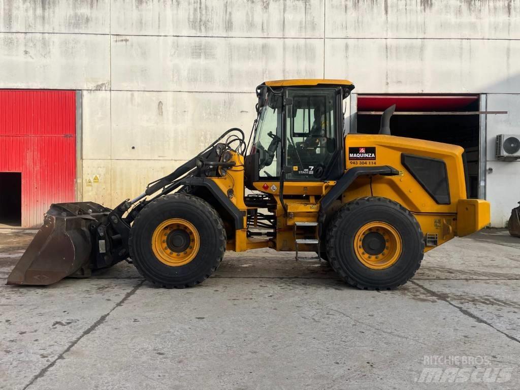 JCB 427 HT Naudoti ratiniai krautuvai